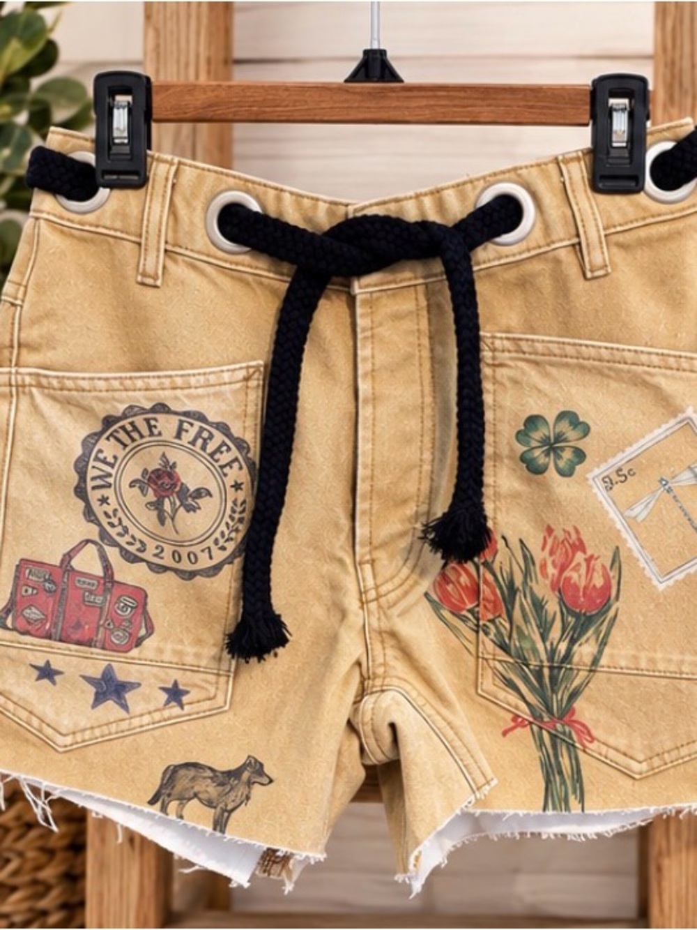 Free People We The Free Moxie Printed Barrel Shorts Rope Belt Size 24 NWOT